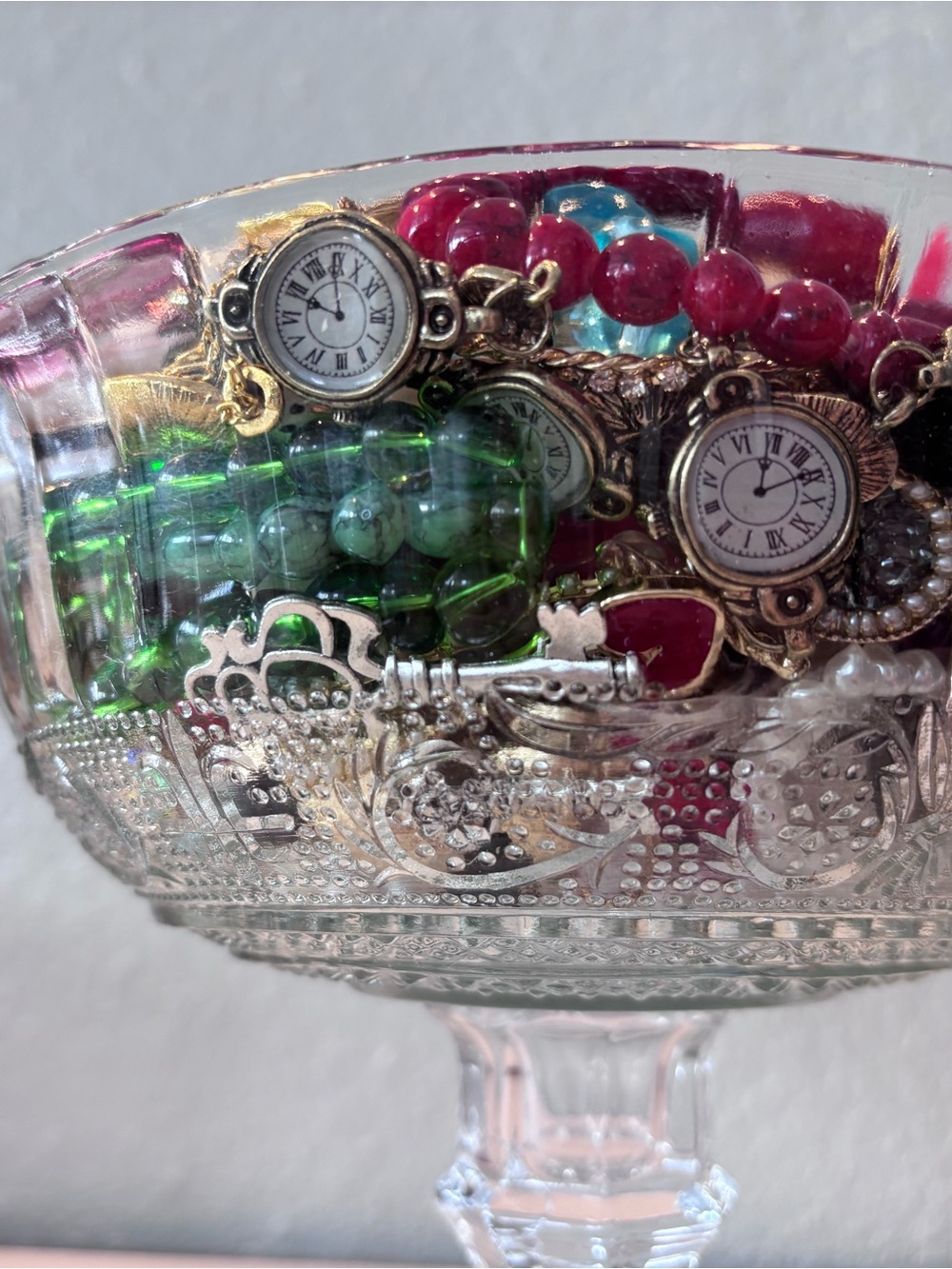 Alice in Wonderland Themed Mystery Jewelry Jar - Picture 11 of 14